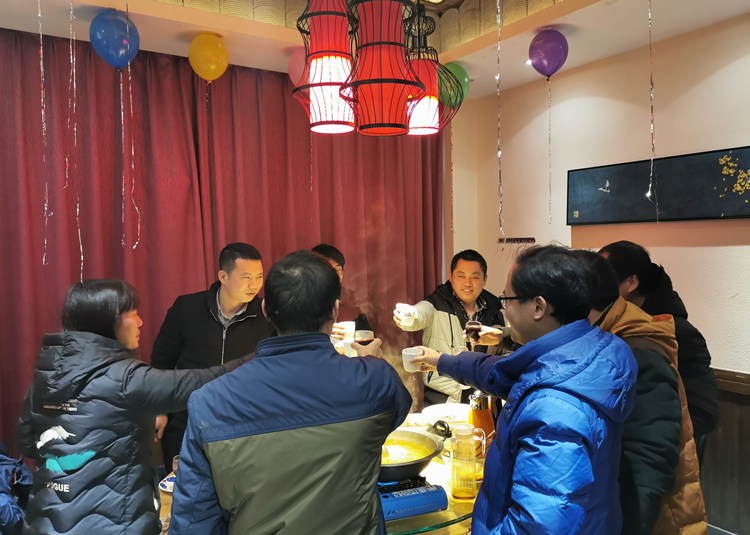 新年快乐.jpg 新年快乐.jpg